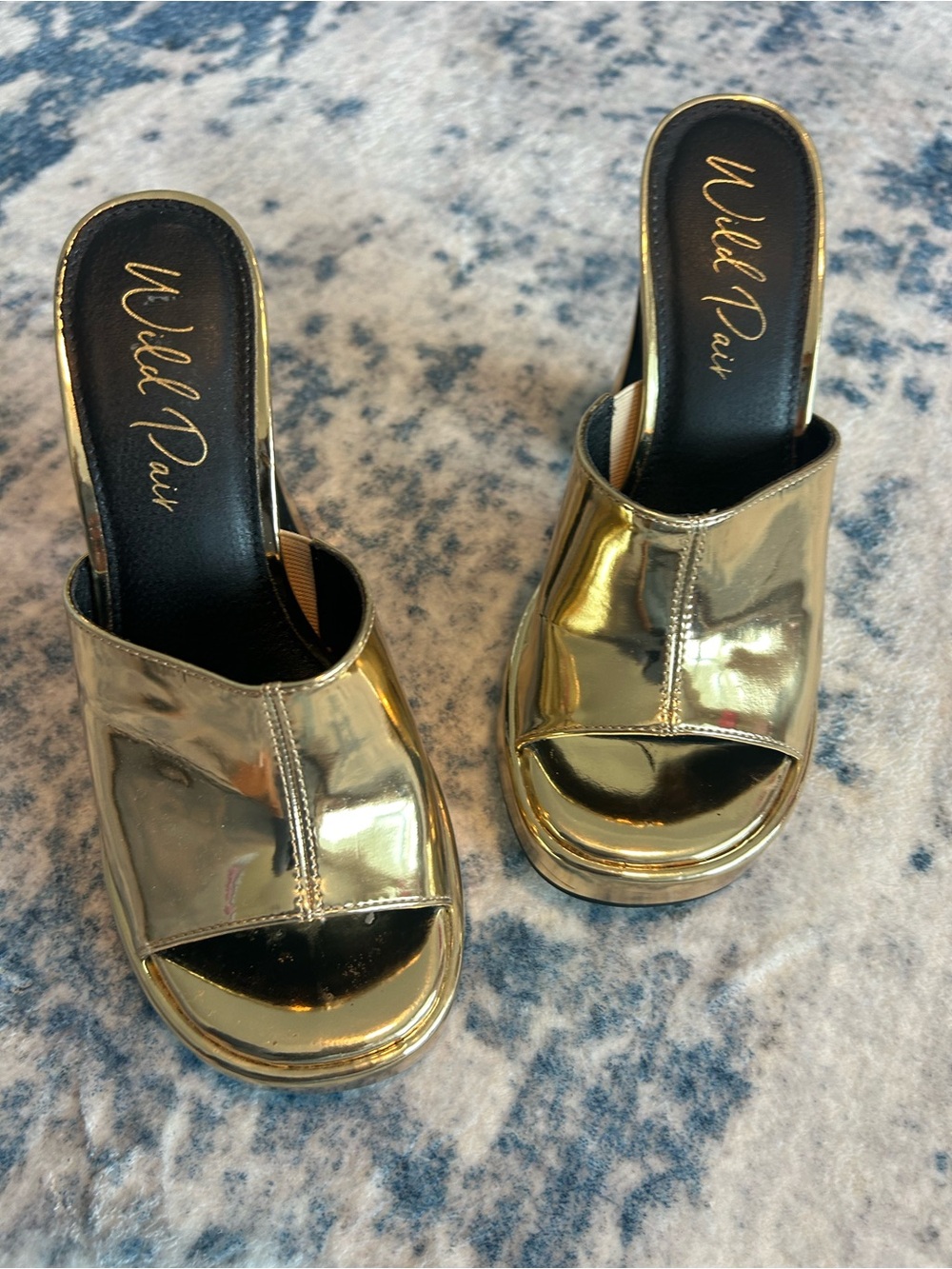 Wild Pair • Metallic Gold Open-Toe Slip-On Mules • 7